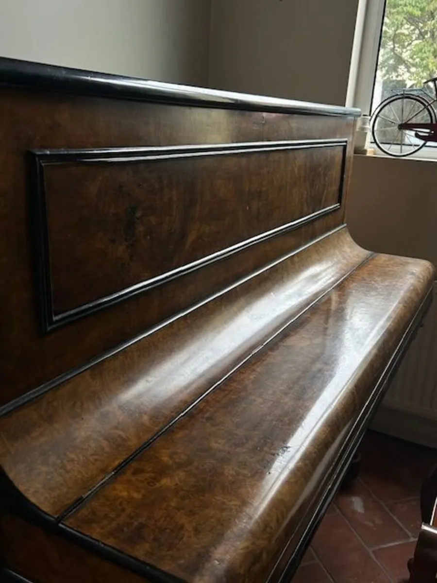 Piano - Image 3