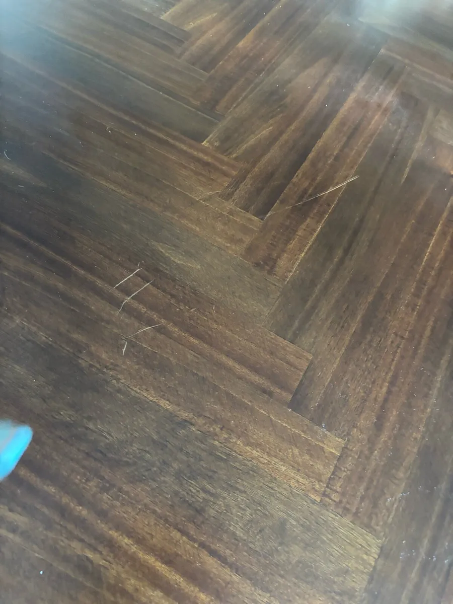 Dining table - Image 4