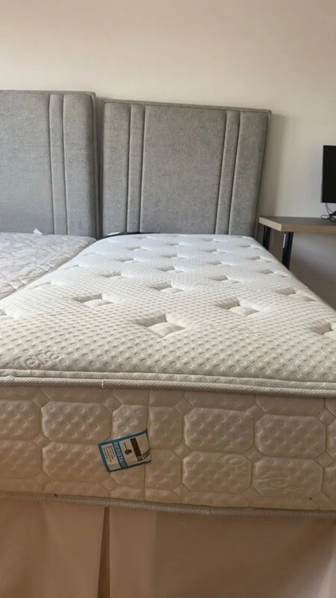 2x Single divan bed and mattress - Image 4