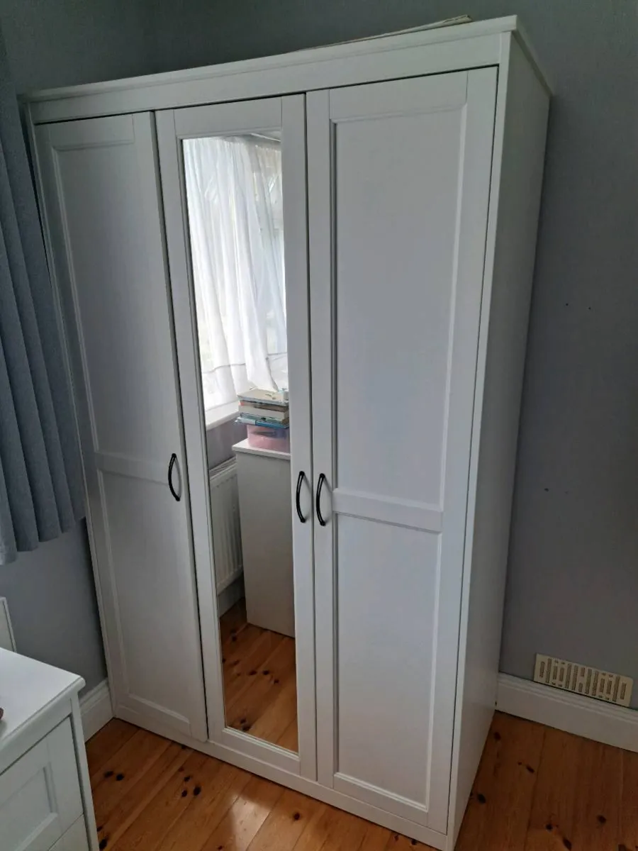 Wardrobe - Image 1