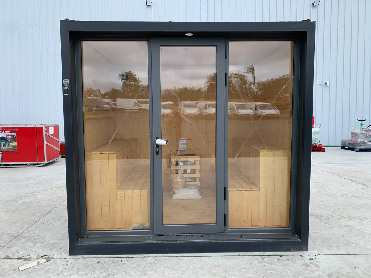 9FT X 7FT 4-6 PERSON SAUNA FOR AUCTION - NAAS - Image 1
