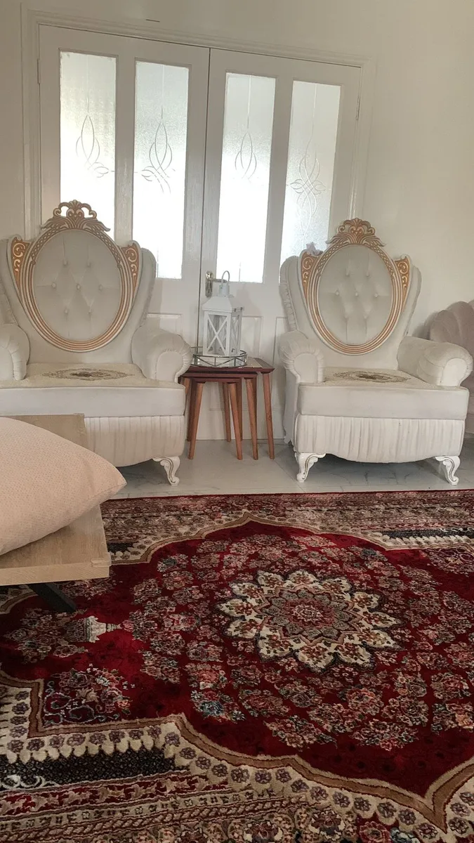 Italian couch sets 3 seater+ 3 seater + 2 arm chai - Image 3