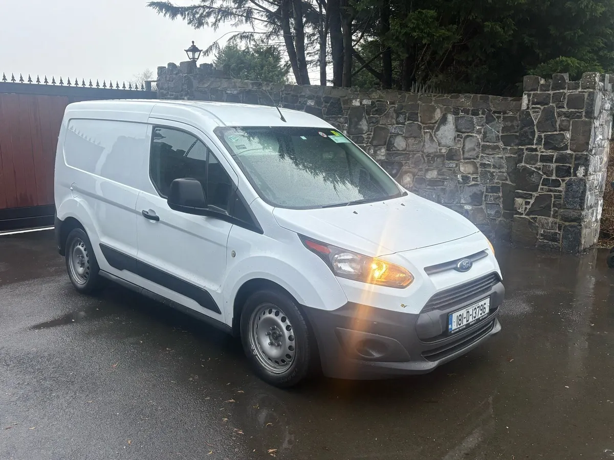 2018 ford transit connect SWB Doe4/27 - Image 1
