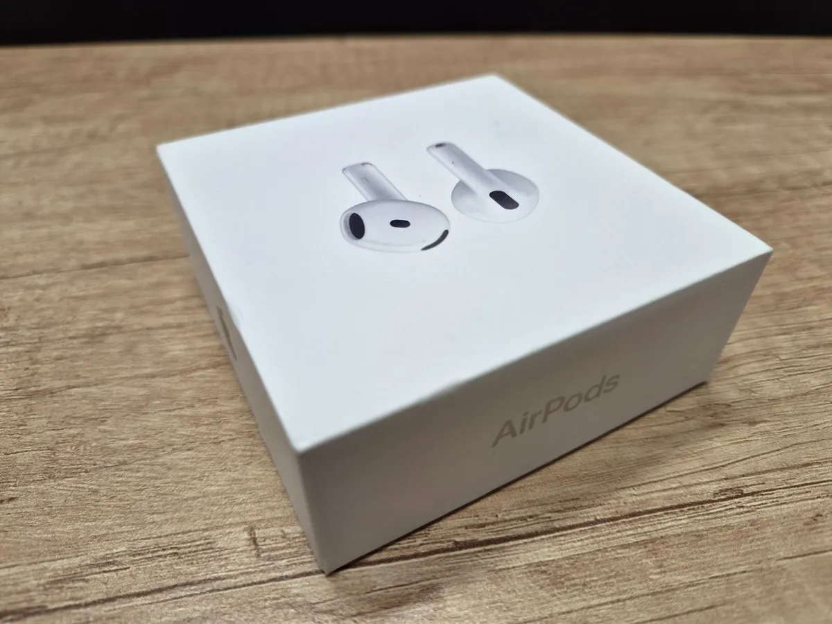 NEW Apple AirPods 4