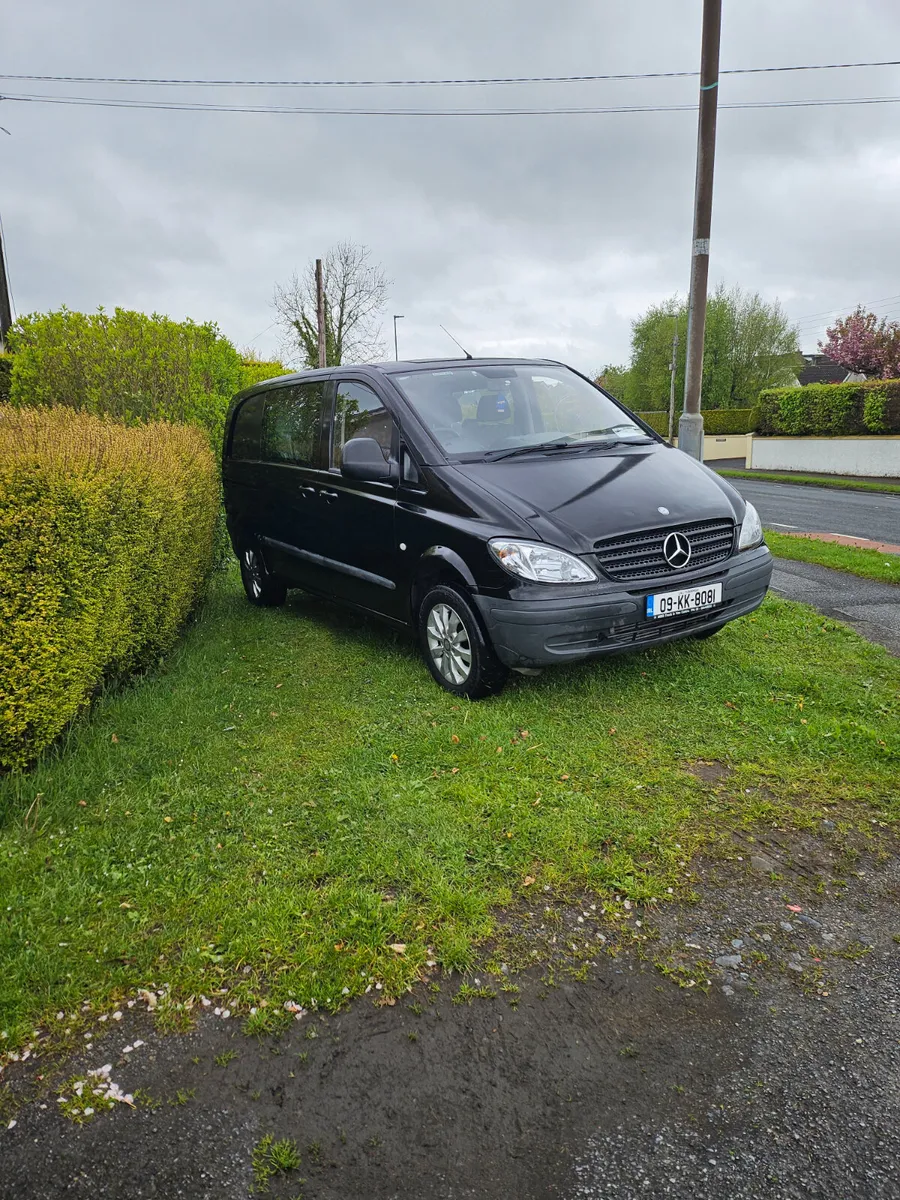 Mercedes-Benz V-Class 2009 - Image 1