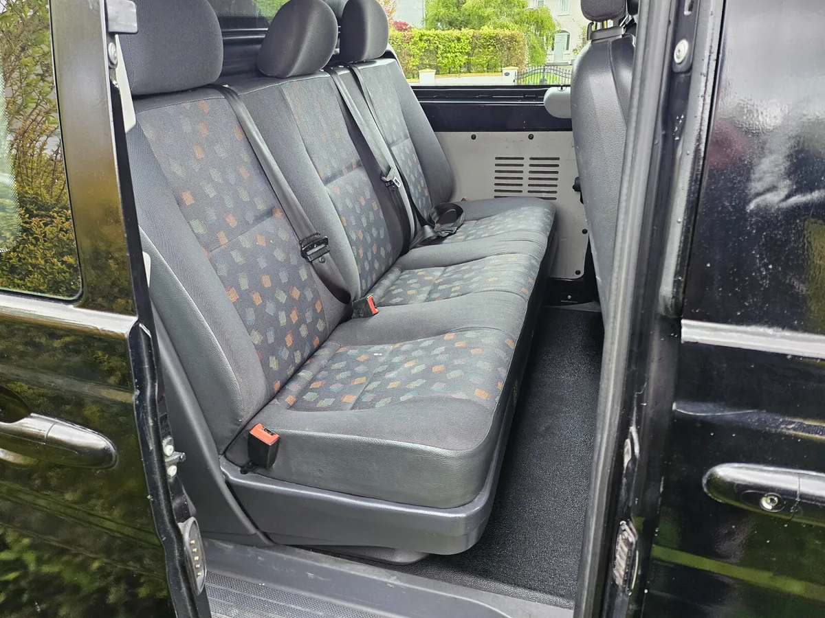Mercedes-Benz V-Class 2009 - Image 4