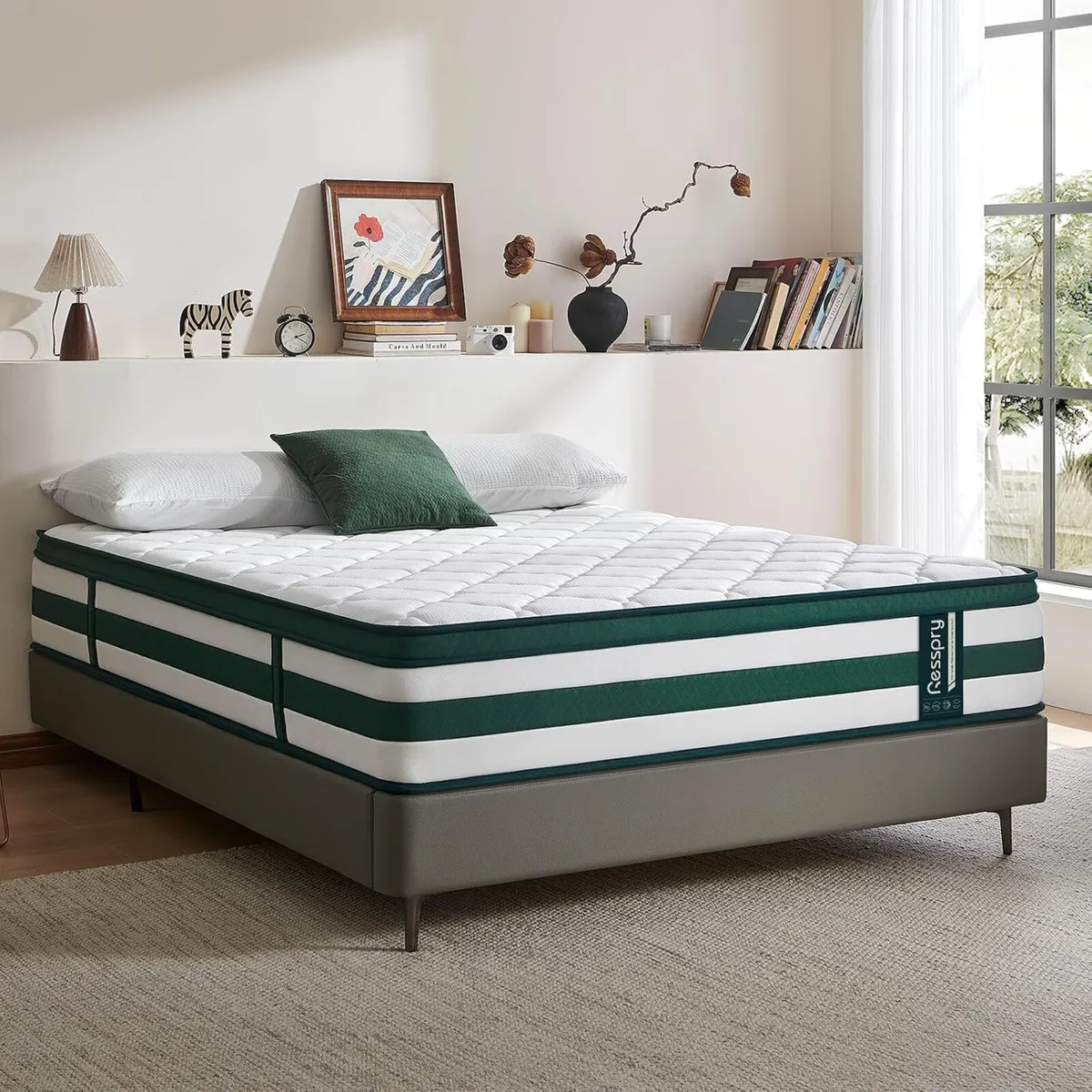 Mattress 12 Inch Hybrid Pocket Sprung 9-Zone - Image 1