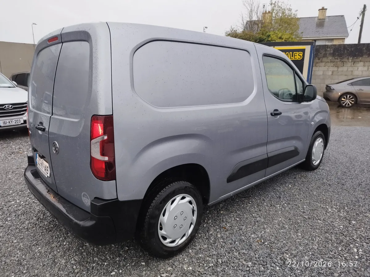 2020 Vauxhall Combo 1.5 cdti 2000 limited - Image 4