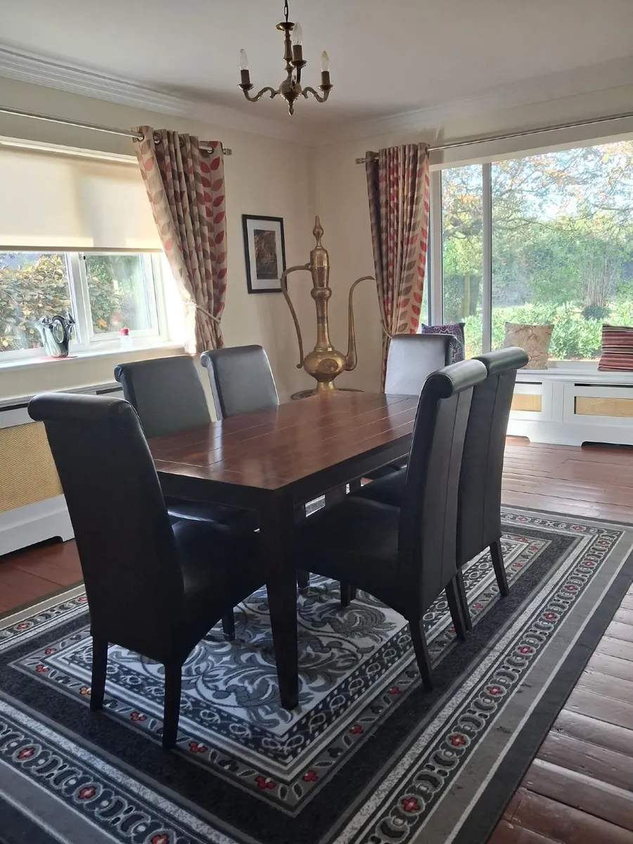 dining room table and 6 chairs