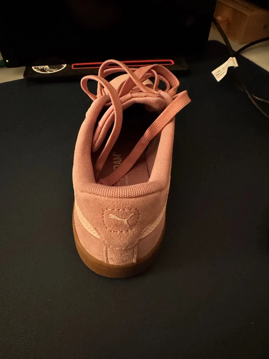 Women’s Puma Shoes - Image 4