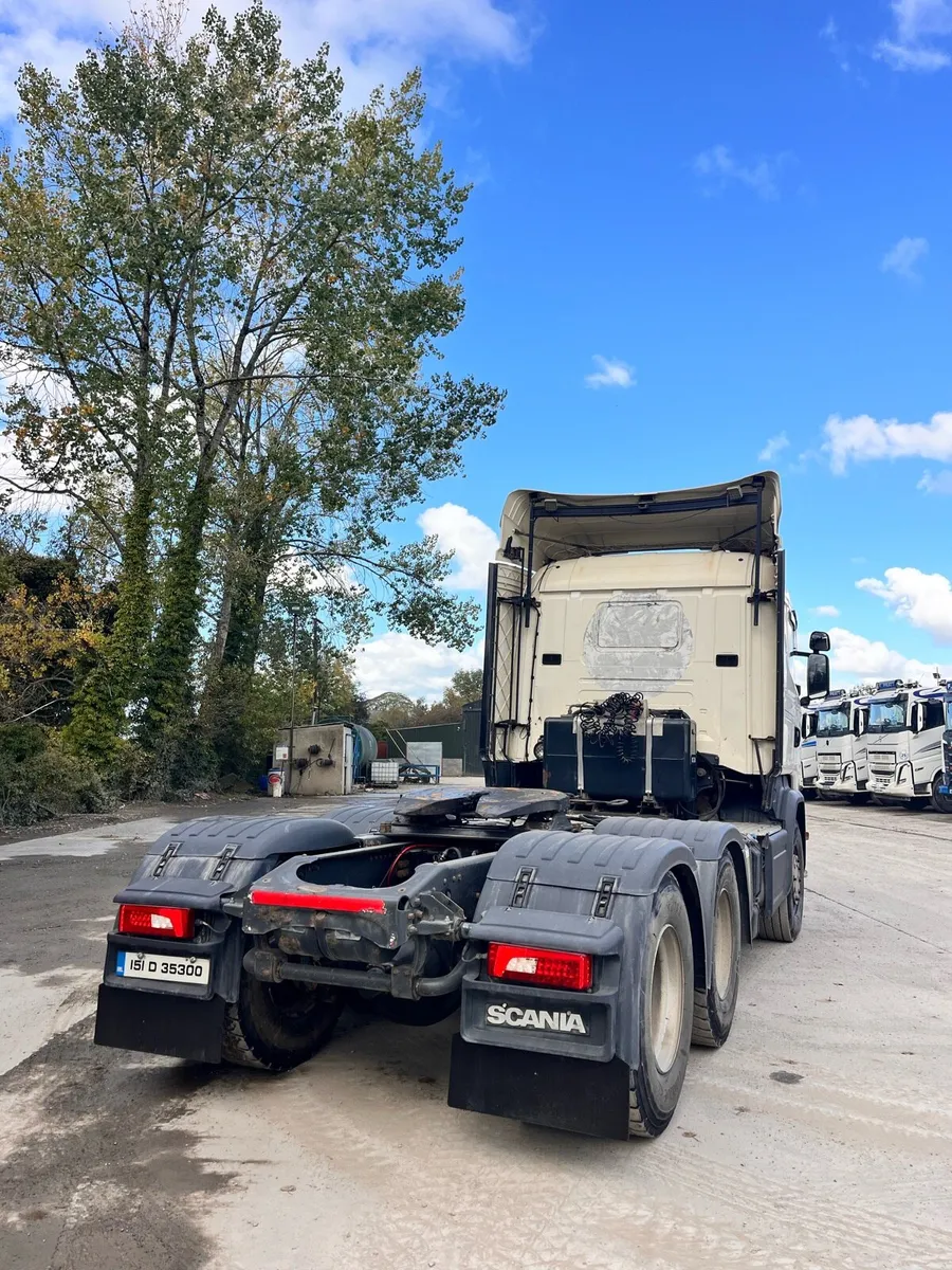 Scania R520 2015 6x4 - Image 4