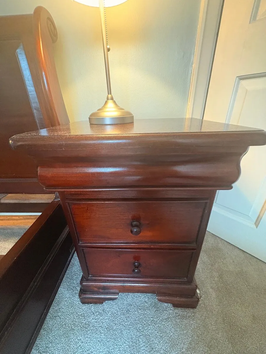 Solid Mahogany Super King Sleigh Bed + 2  Lockers - Image 2