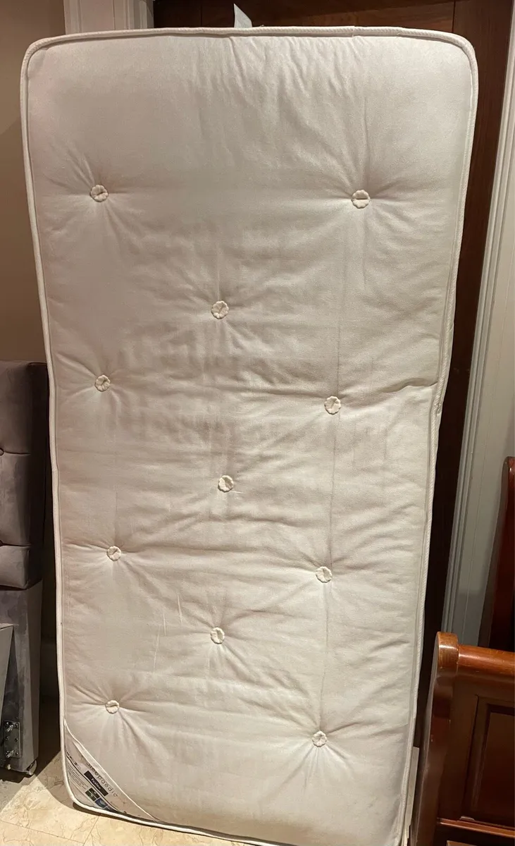 Various King Size, Double & Single Mattresses - Image 3