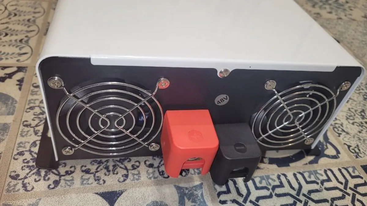 6000w/12000w, 48v DC, 240v, 50hz Pure Sine Wave Inverter. - Image 3