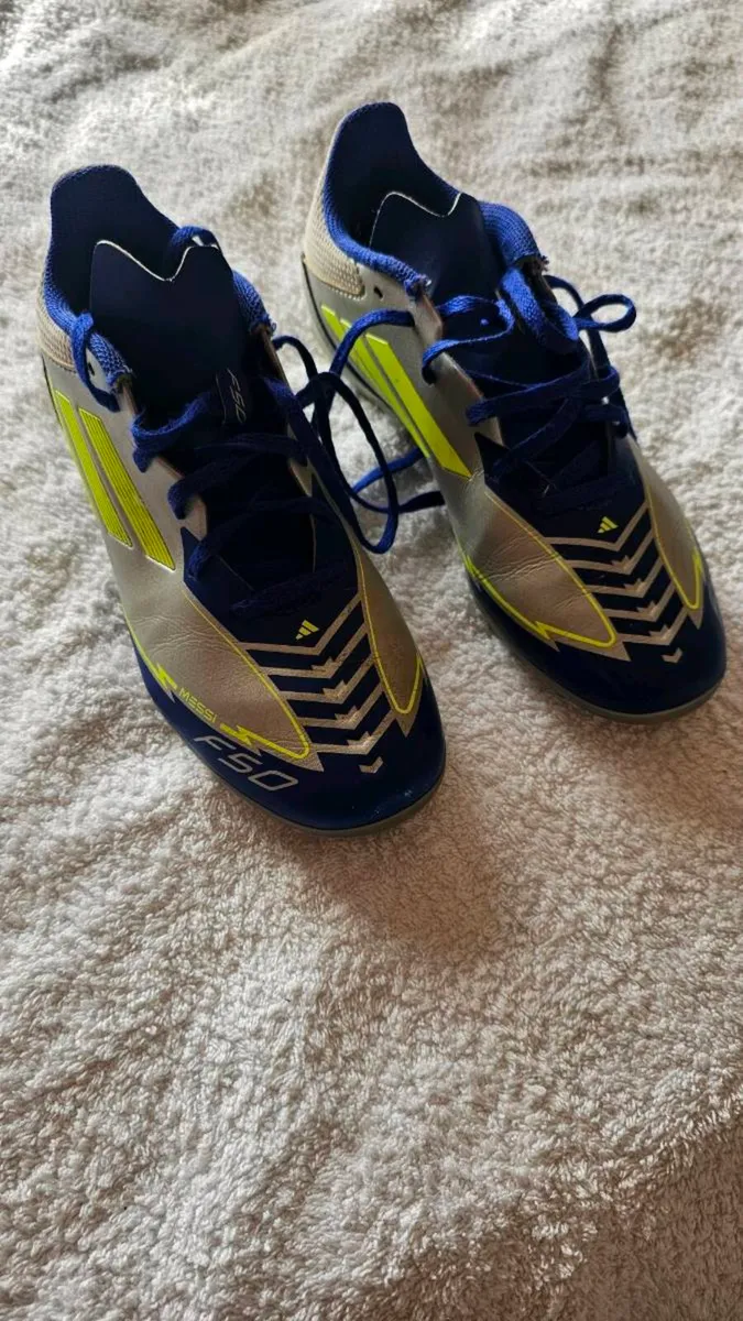 Adidas F50 Messi boots - Image 4