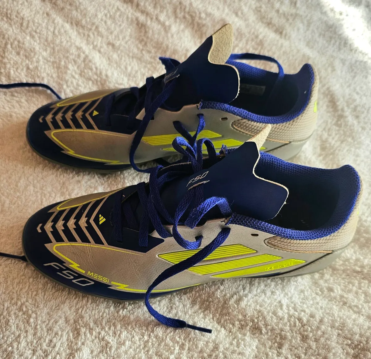 Adidas F50 Messi boots - Image 1