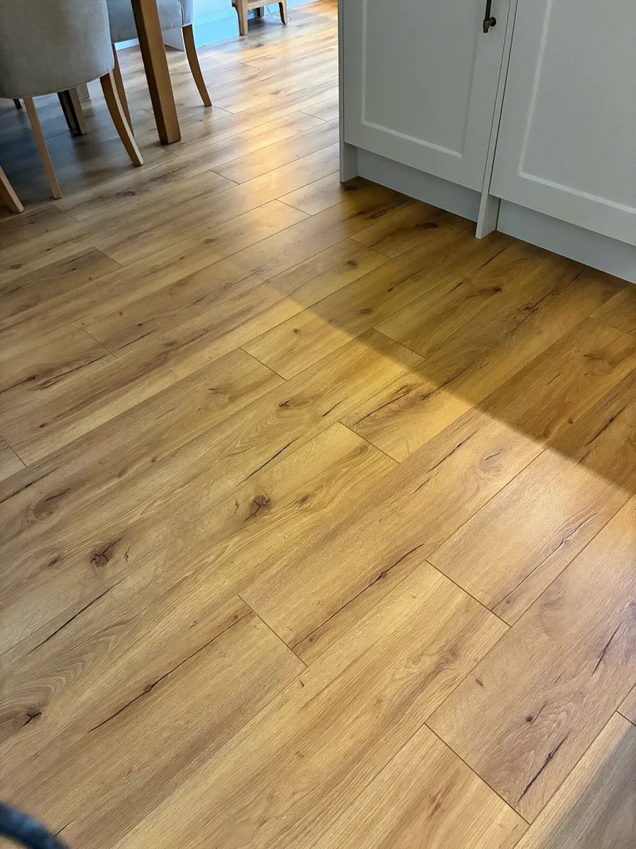 Wood flooring - Image 4