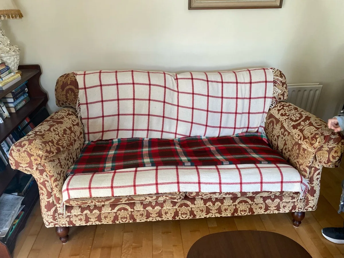 for sale 3 piece suite and one single Finline - Image 1