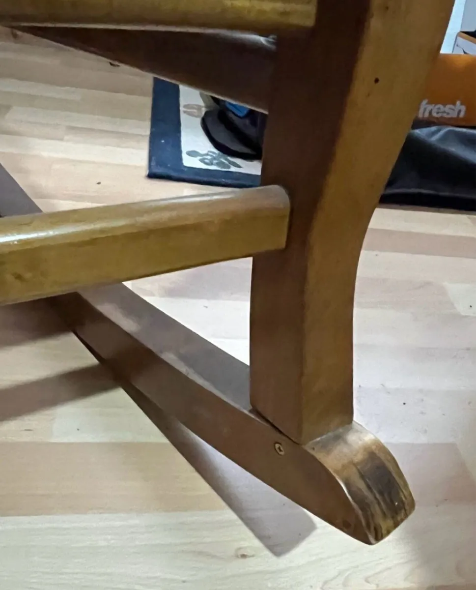 Rocking chair - Image 4
