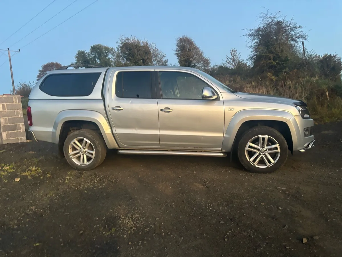 Amarok Highline 2L 180BHP DSG *NO VAT* - Image 2