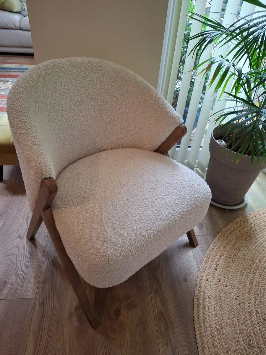Armchair - Image 3