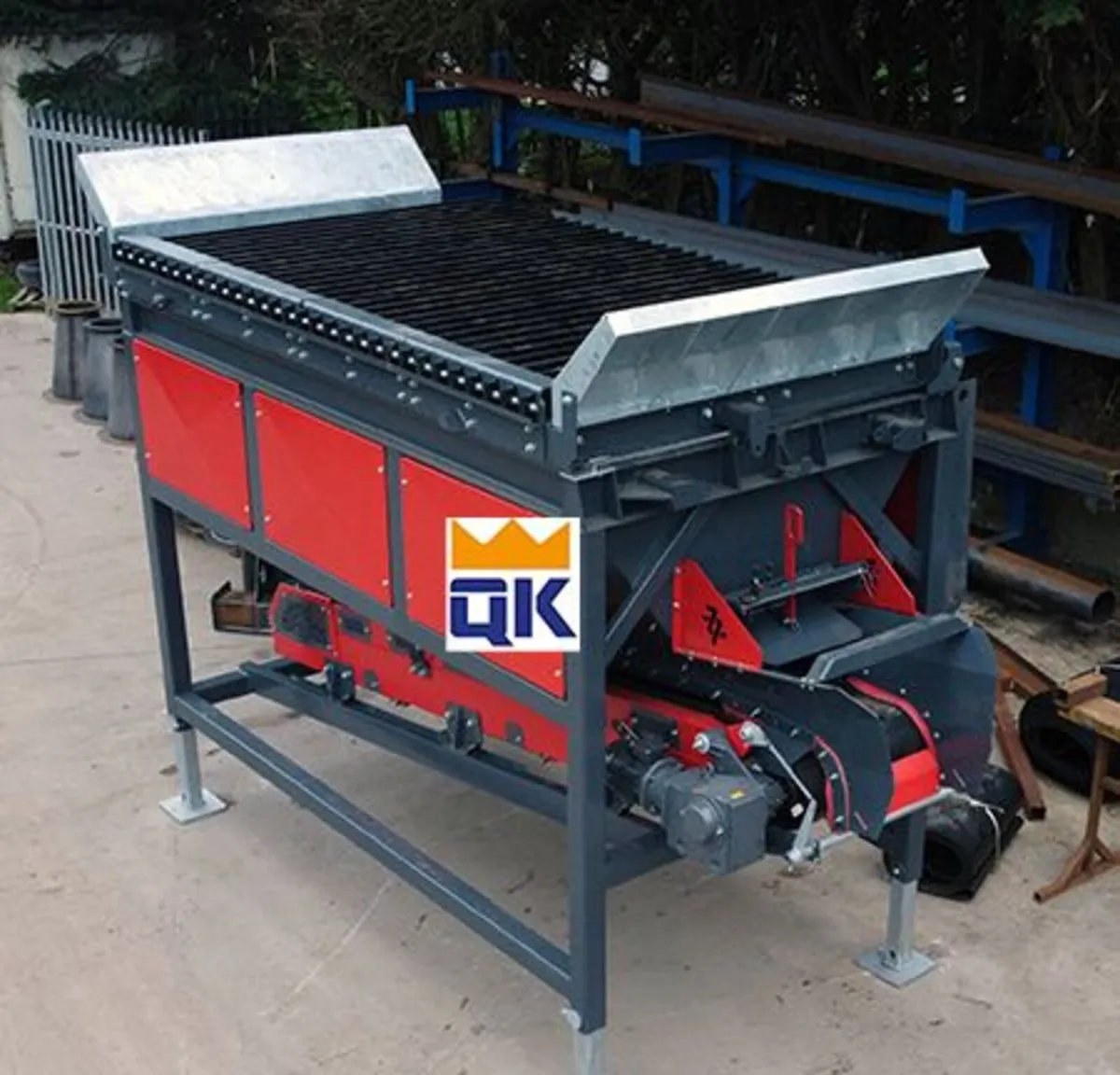 Belt Feed Hopper - Image 3