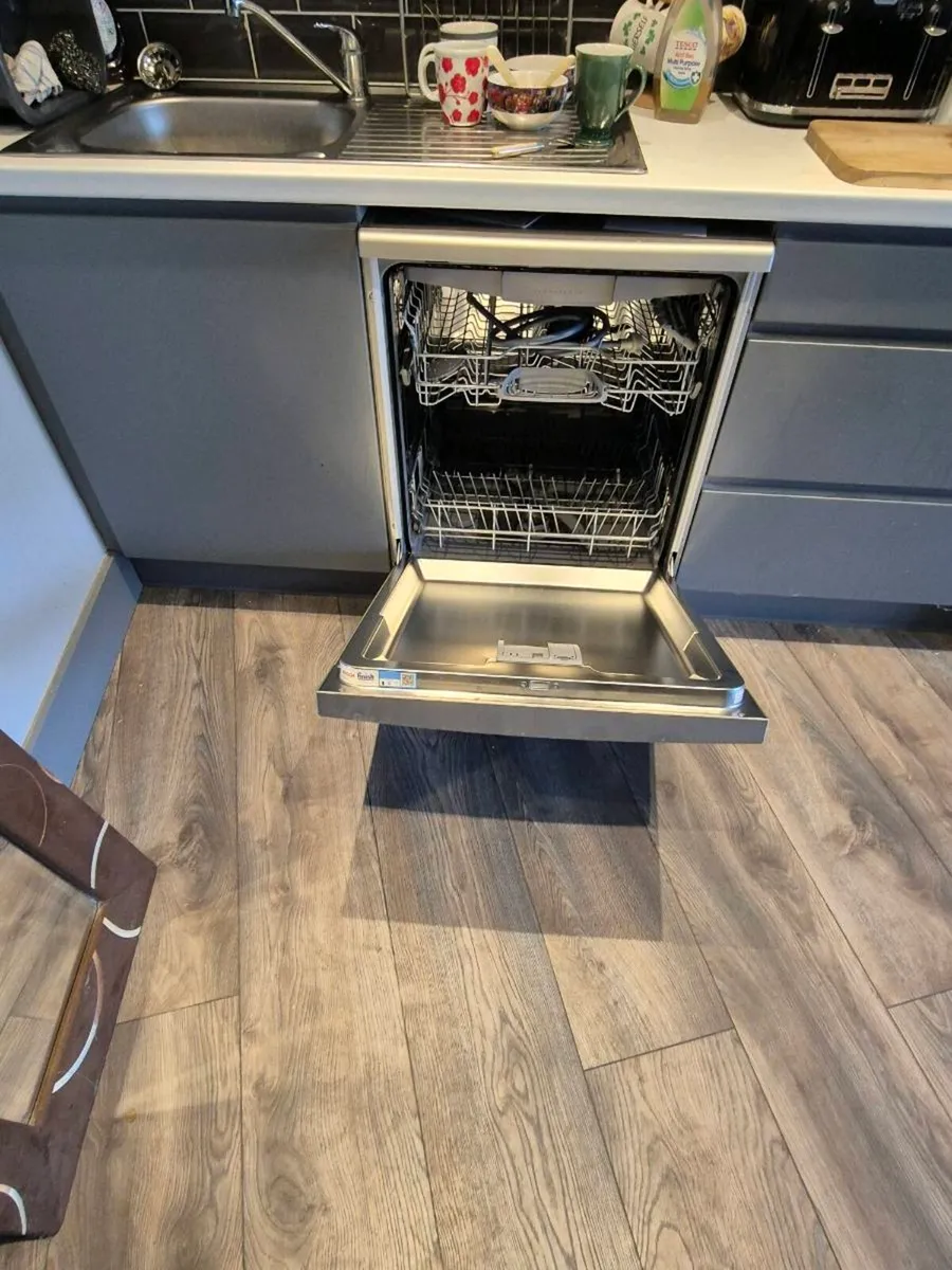 Bosch dishwasher - Image 2