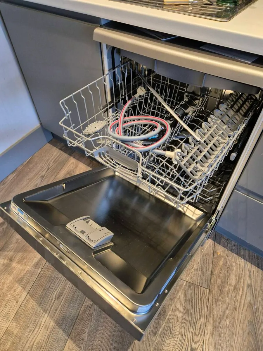 Bosch dishwasher - Image 3