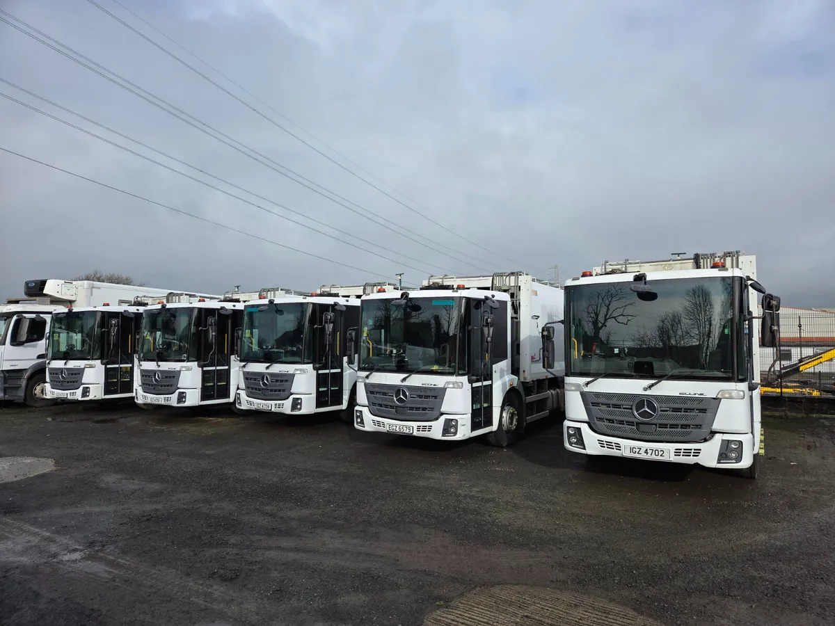 ECONIC BIN LORRY - Image 1