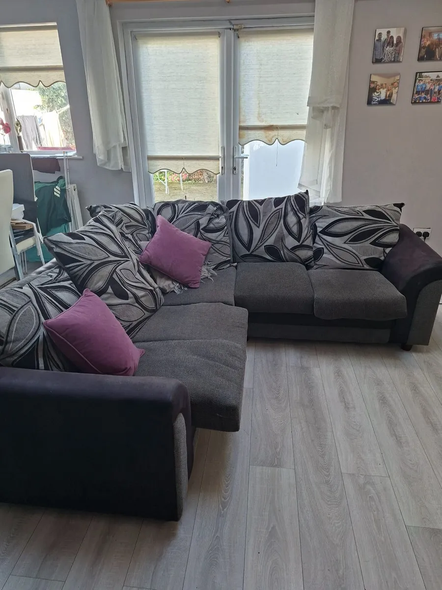 Corner sofa