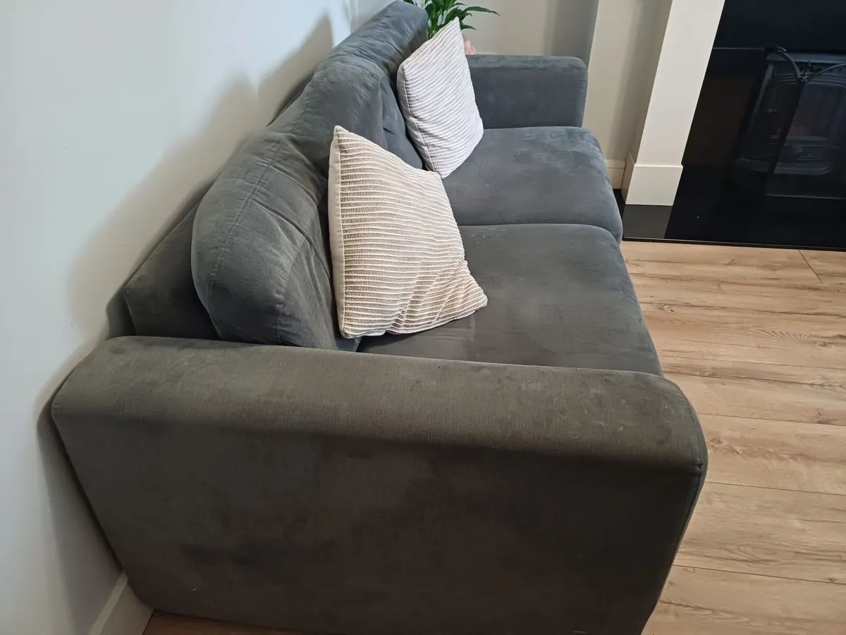Furniture/sofa - Image 1