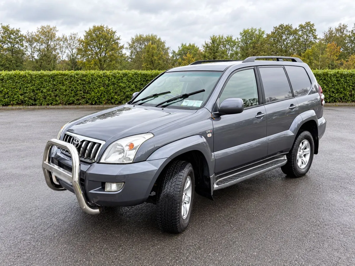 Toyota Land Cruiser 2006 - Image 2