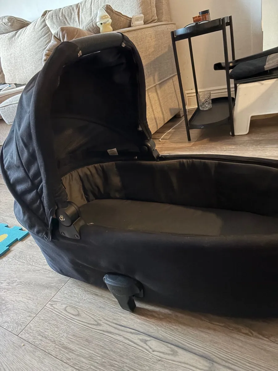 Mamas and Papas Baby pram - Flip XT3 - Image 3