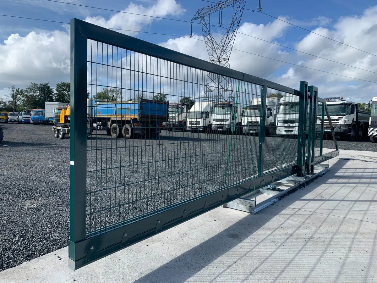 NEW 2026 40FT X 6.8FT ELECRIC GATE FOR AUCTION - Image 3