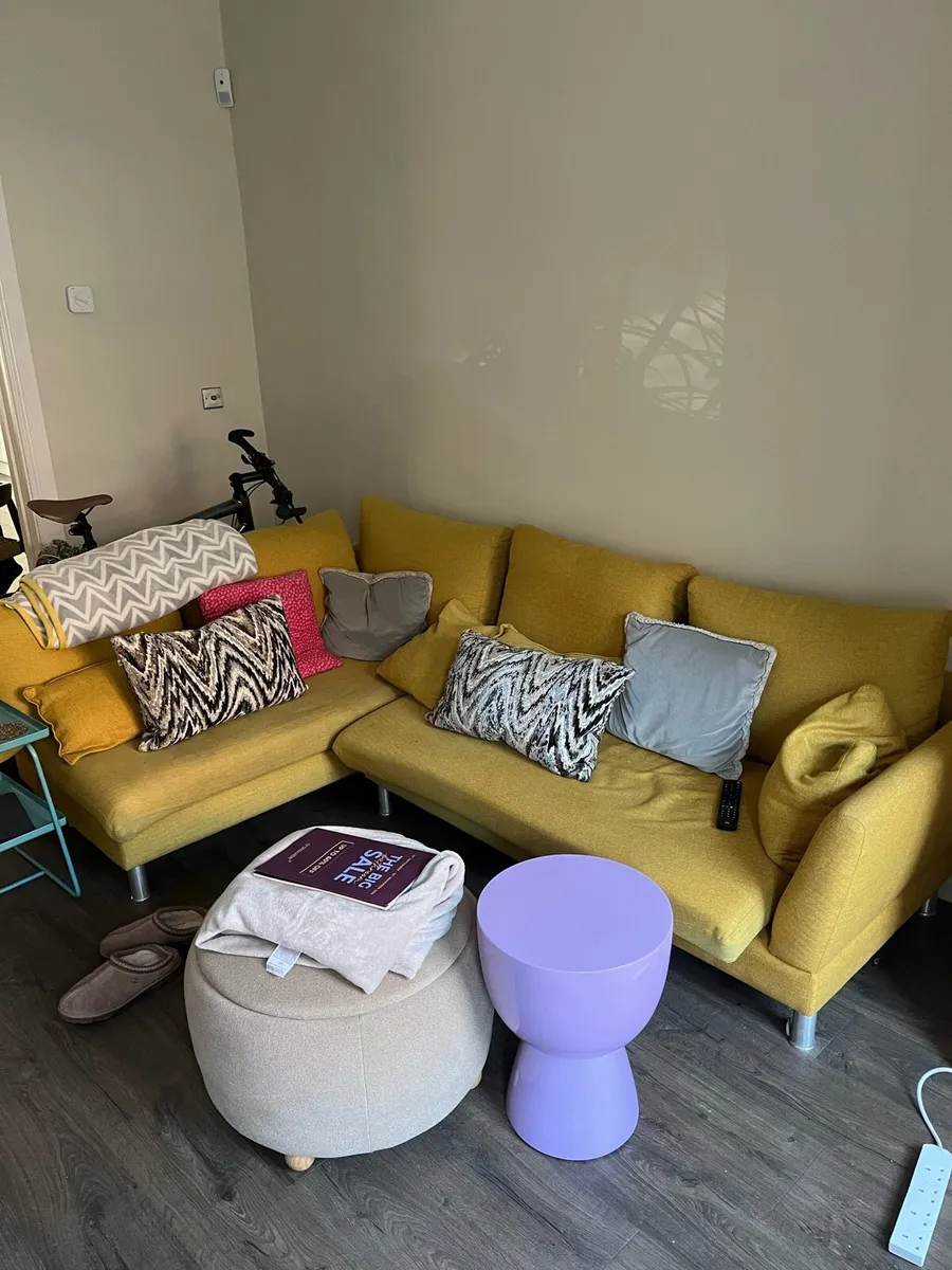 Couch - Image 1