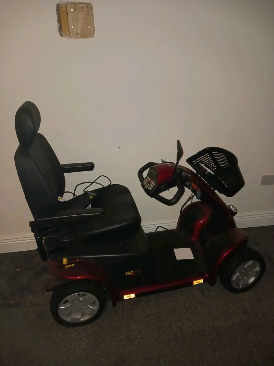 Mobility Scooter As New - Image 1