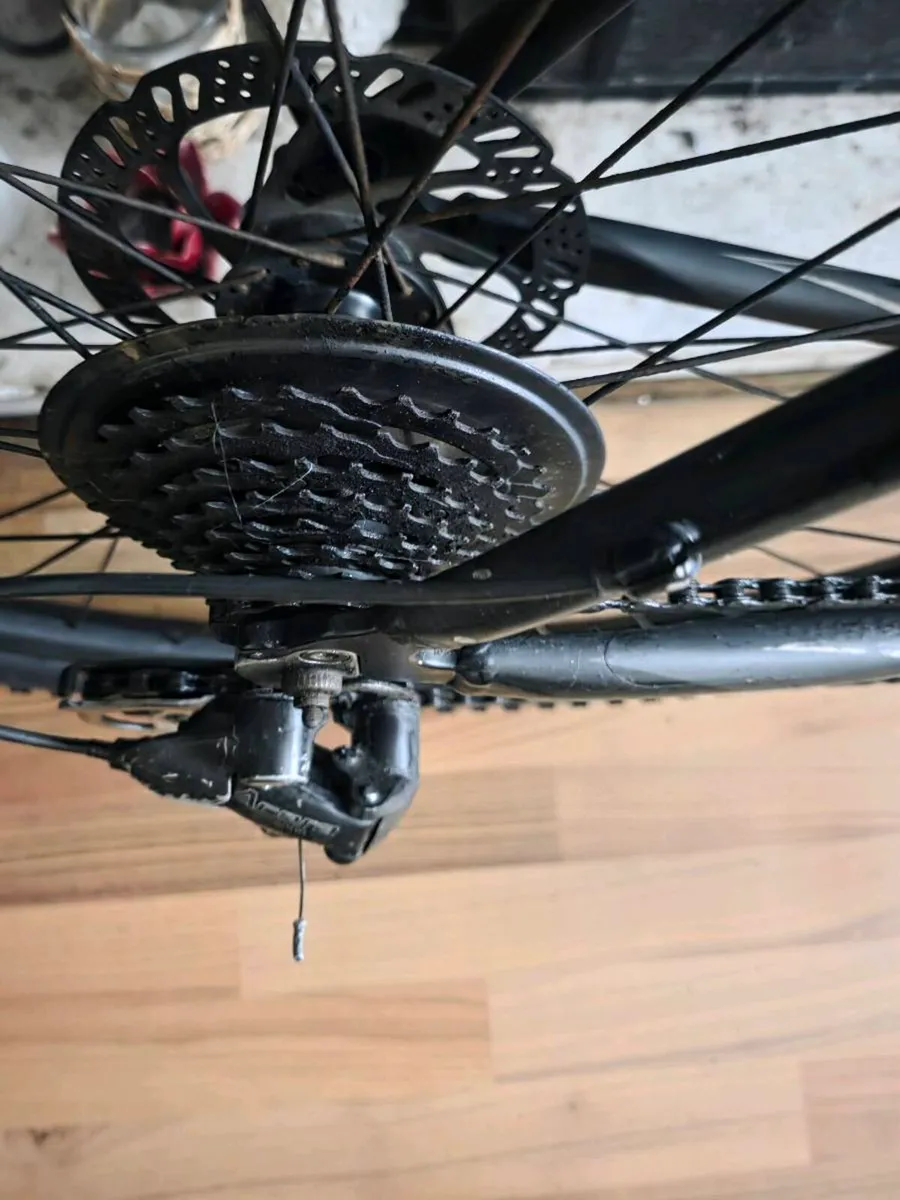 Trek 3900 Adult Mountain Bike 24 speed - Image 4