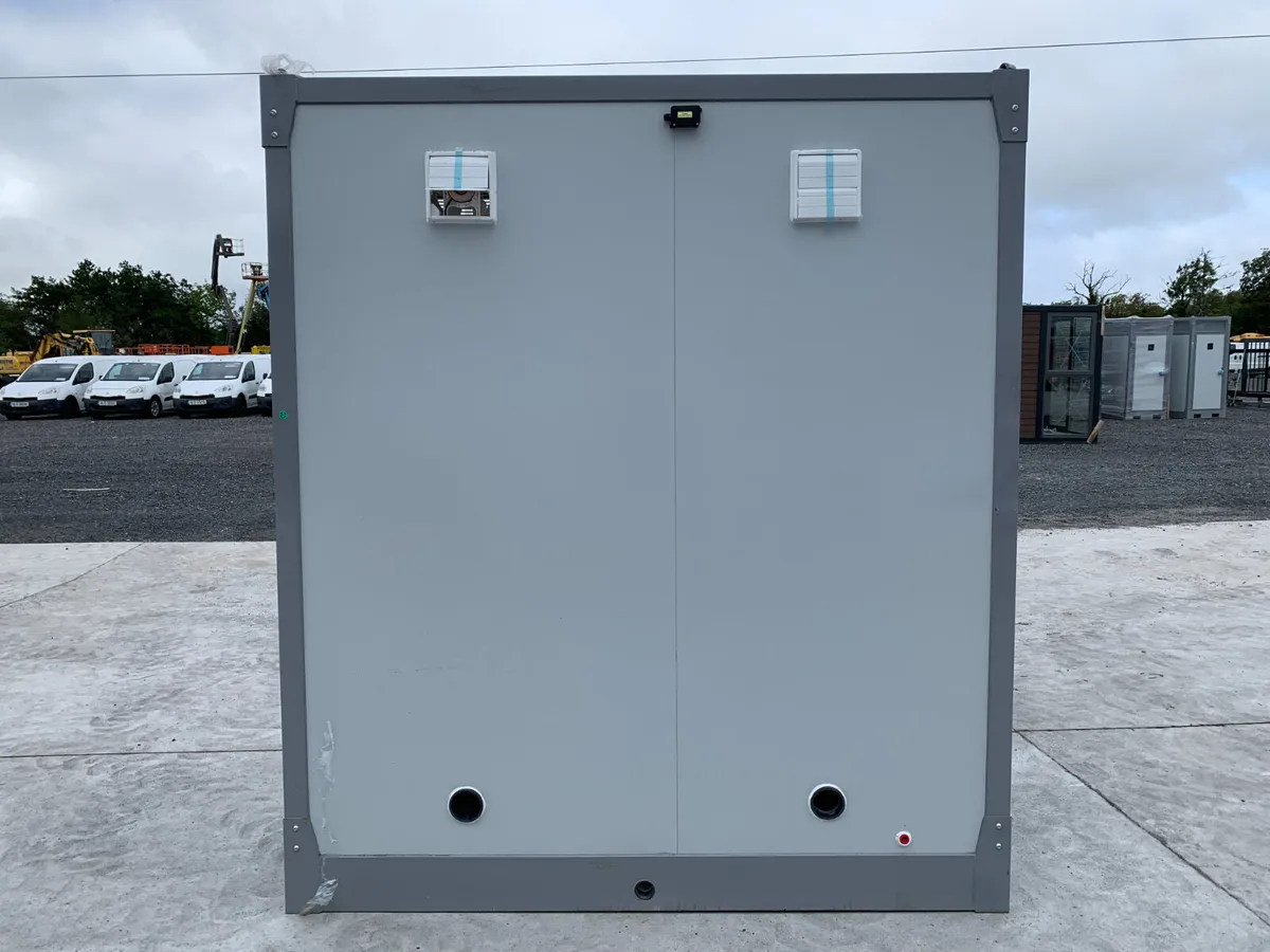 NEW/UNUSED DOUBLE TOILET BLOCKS FOR AUCTION - Image 4