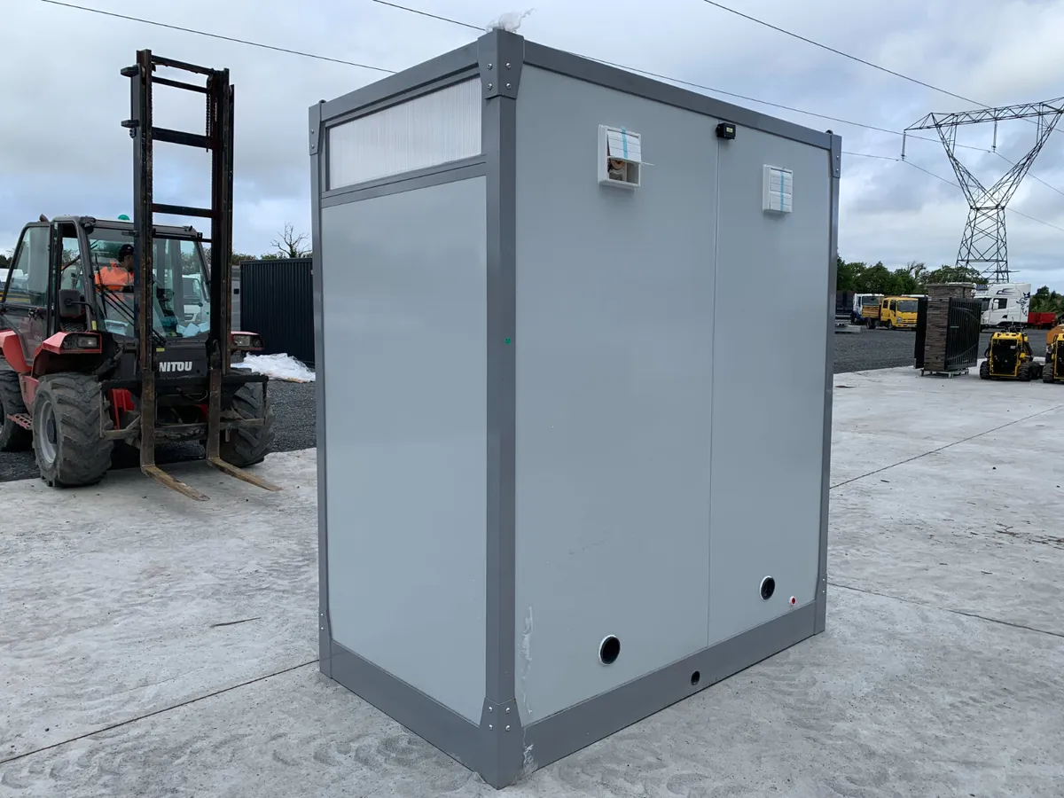 NEW/UNUSED DOUBLE TOILET BLOCKS FOR AUCTION - Image 3