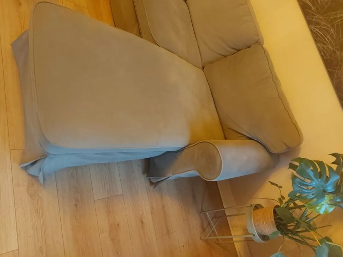 L shaped couch - Image 2