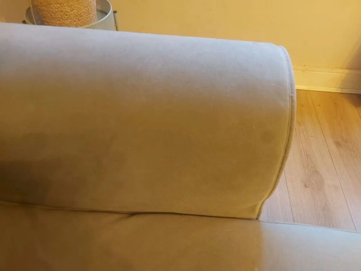 L shaped couch - Image 3