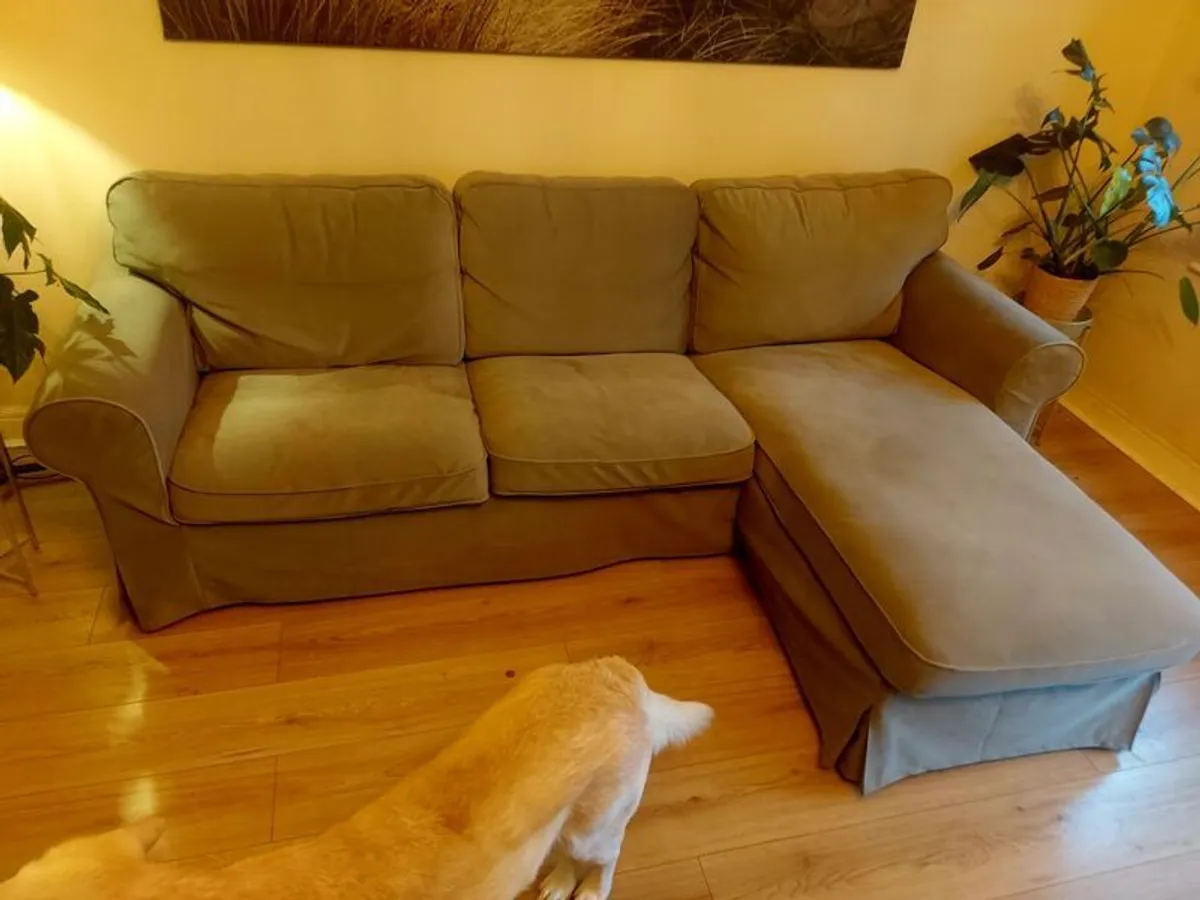 L shaped couch - Image 4
