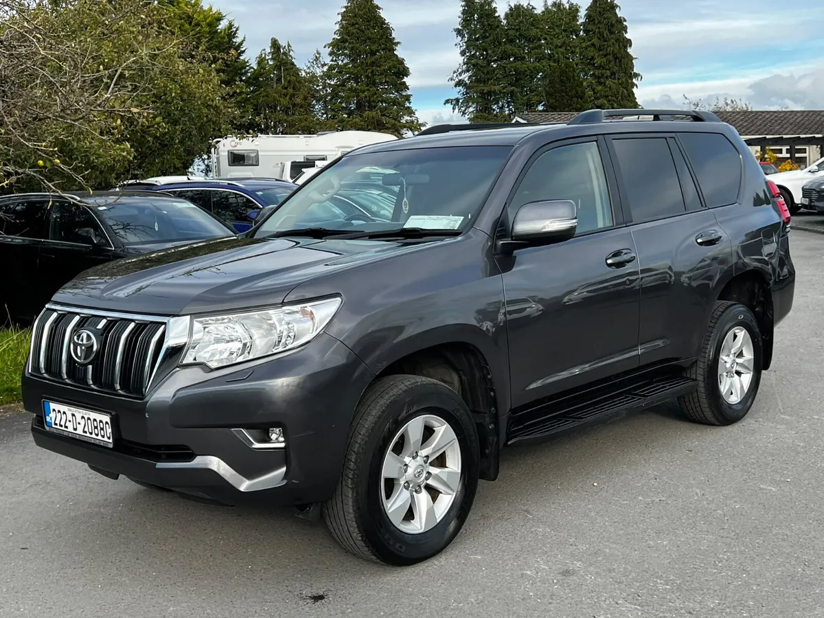 Toyota Land Cruiser 2022 Lwb manaul - Image 3