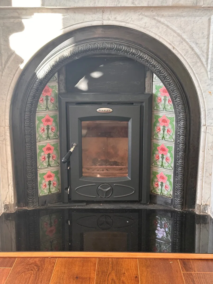 Stanley Stove and original marble fireplace - Image 2