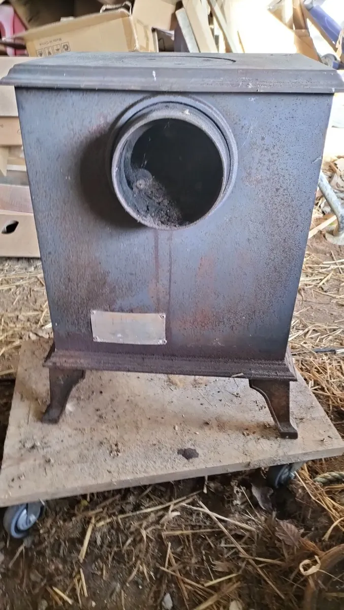 Small Solid Fuel Stove - Image 3