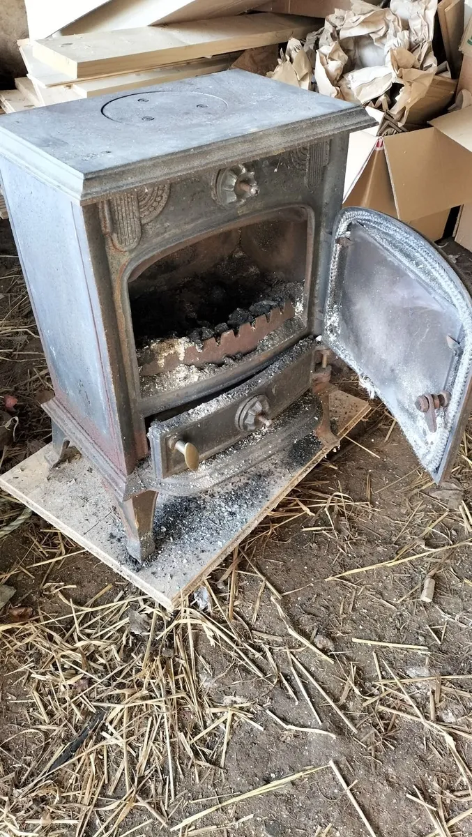Small Solid Fuel Stove - Image 1