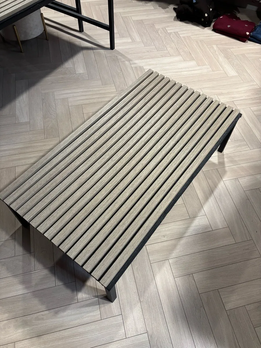 display tables - Image 2