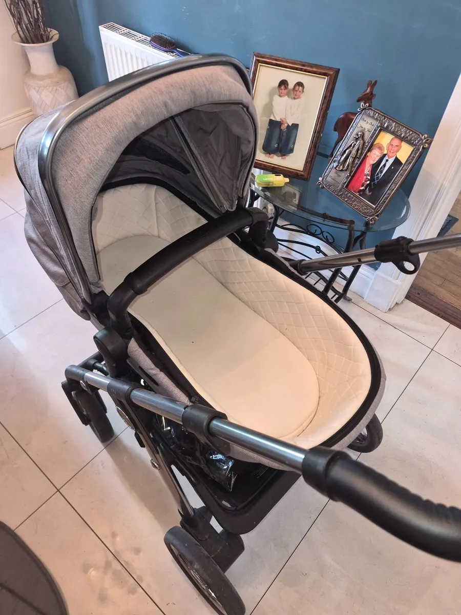 Buggy pram - Image 2
