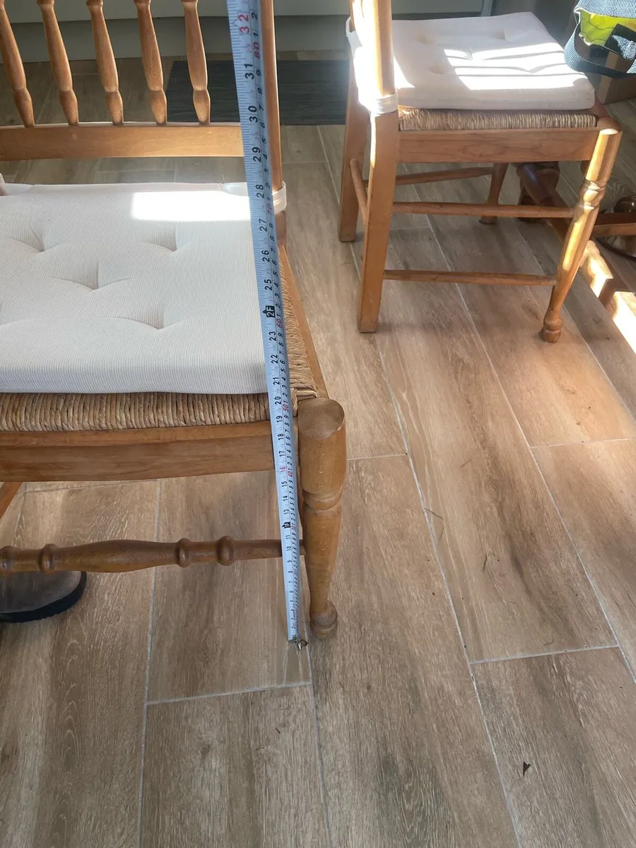 4 Solid Oak vintage dining chairs - Image 3