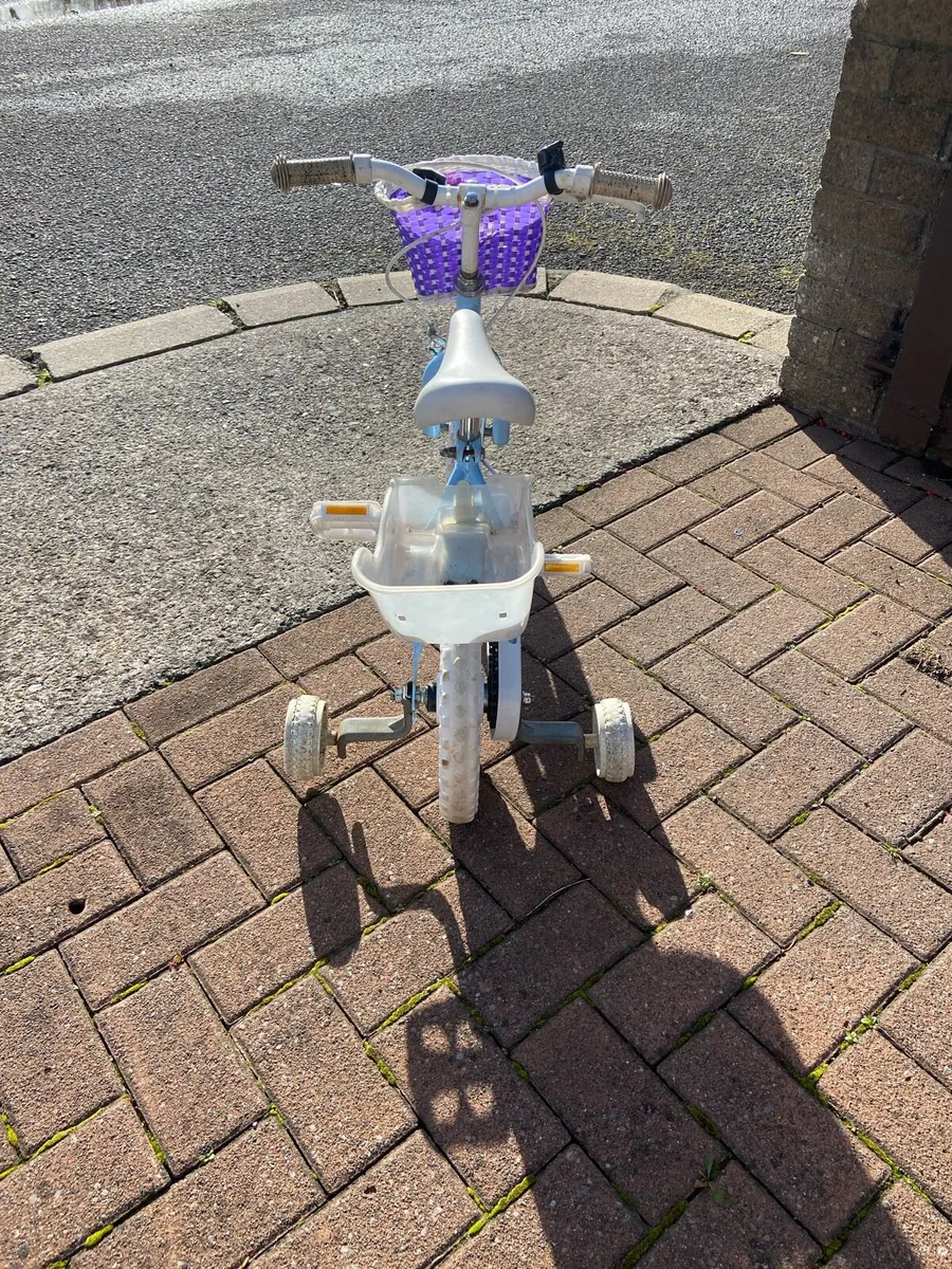 Child’s.  Bicycle.  12. Inch. Wheels - Image 3